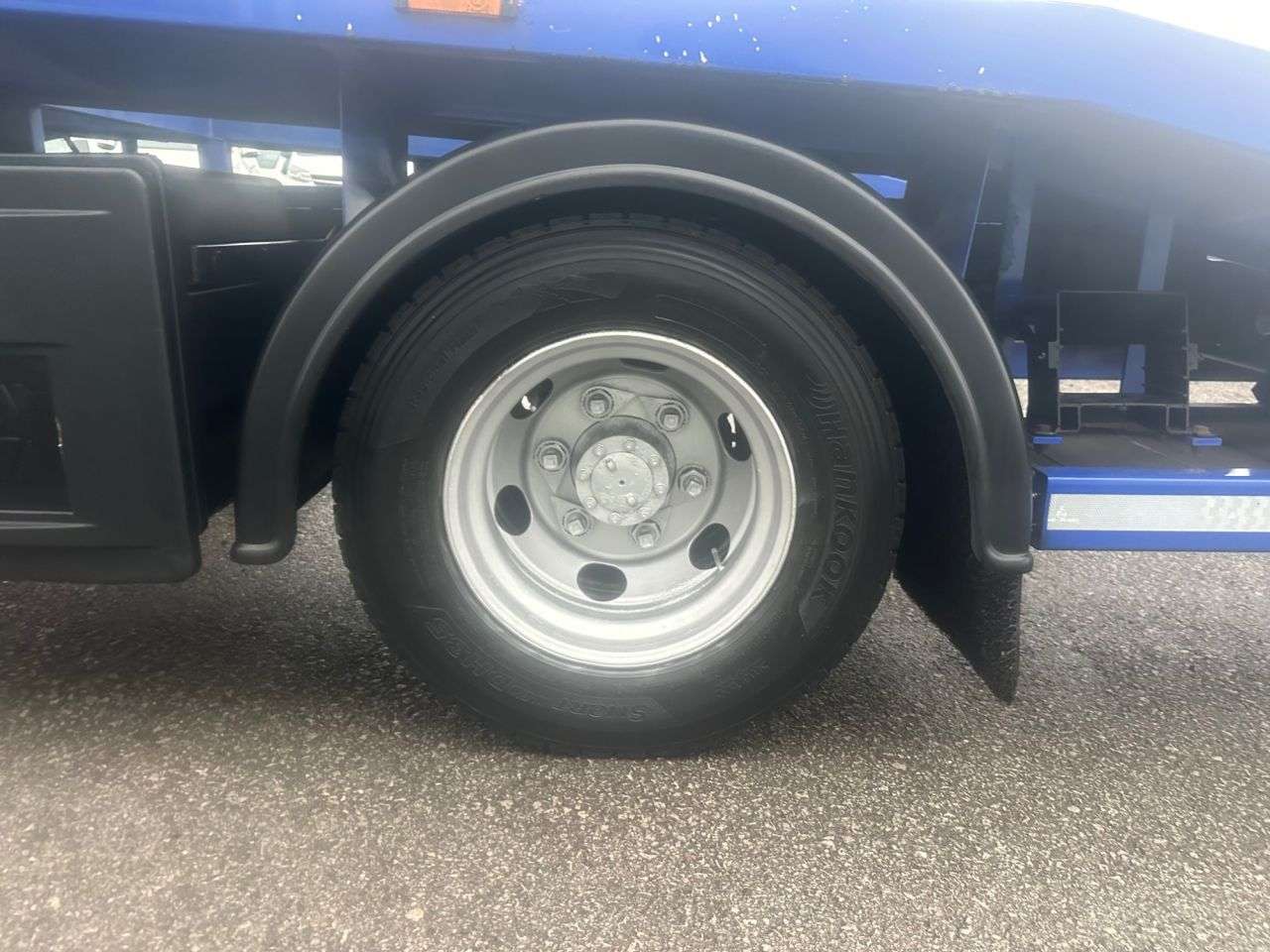 2017 ISUZU FORWARD 2017 ISUZU FORWARD