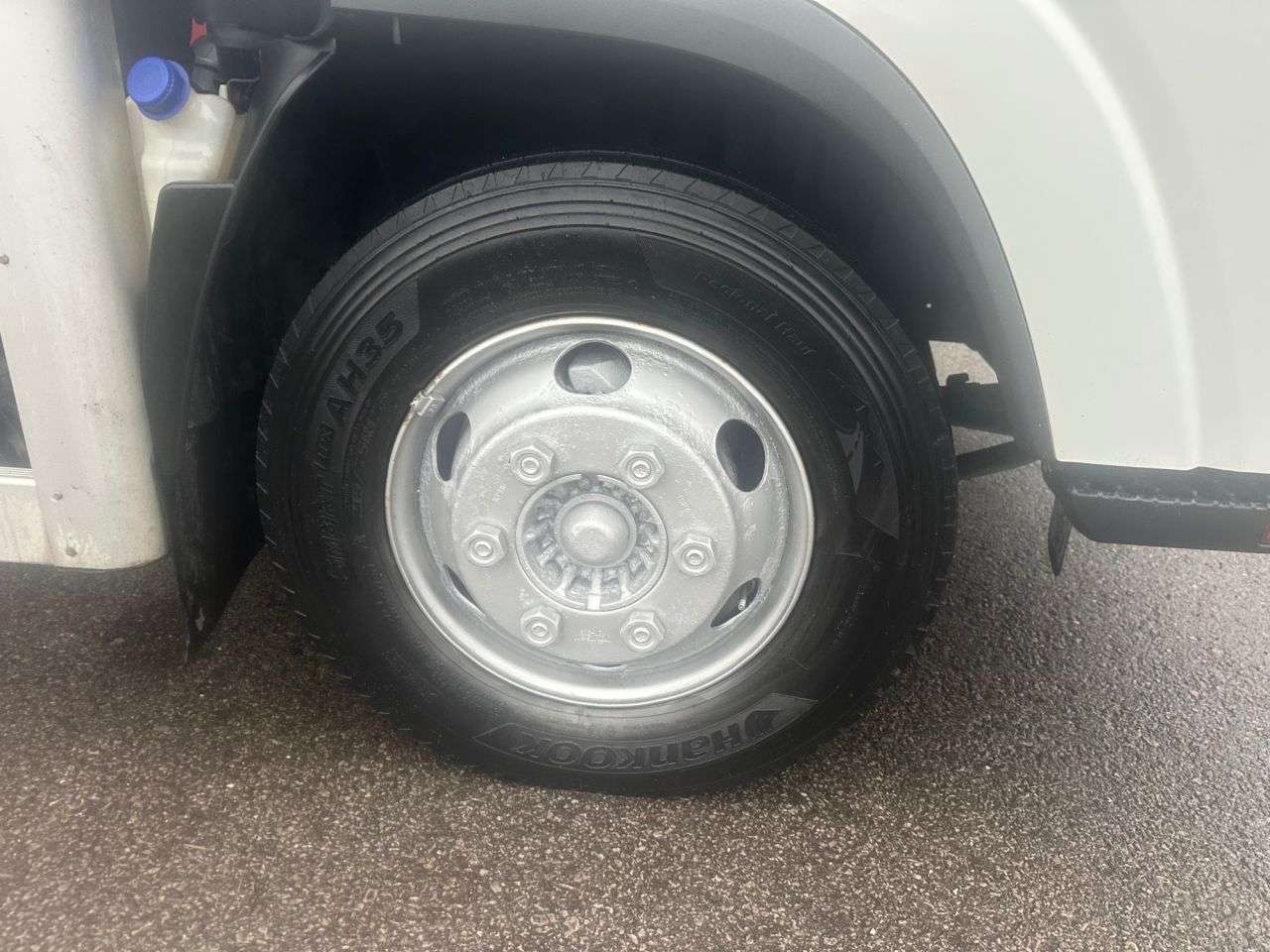 2017 ISUZU FORWARD 2017 ISUZU FORWARD