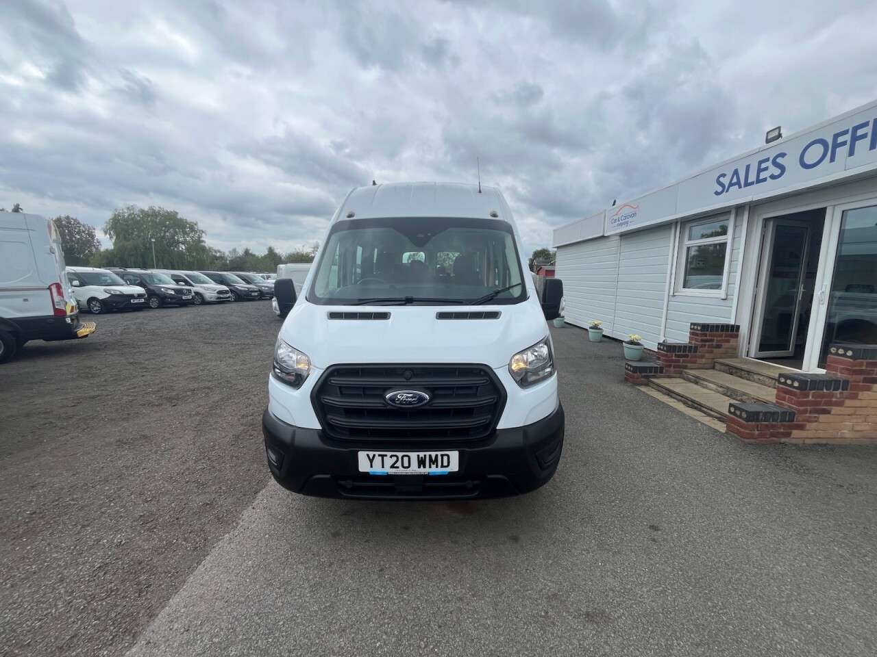 A 2020 FORD TRANSIT 2.0 460 EcoBlue Trend Minibus Double Cab 5dr Diesel Manual RWD L4 High Roof A 2020 FORD TRANSIT 2.0 460 EcoBlue Trend Minibus Double Cab 5dr Diesel Manual RWD L4 High Roof