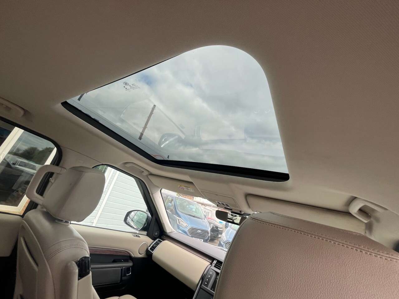 2017 LAND ROVER DISCOVERY 2017 LAND ROVER DISCOVERY