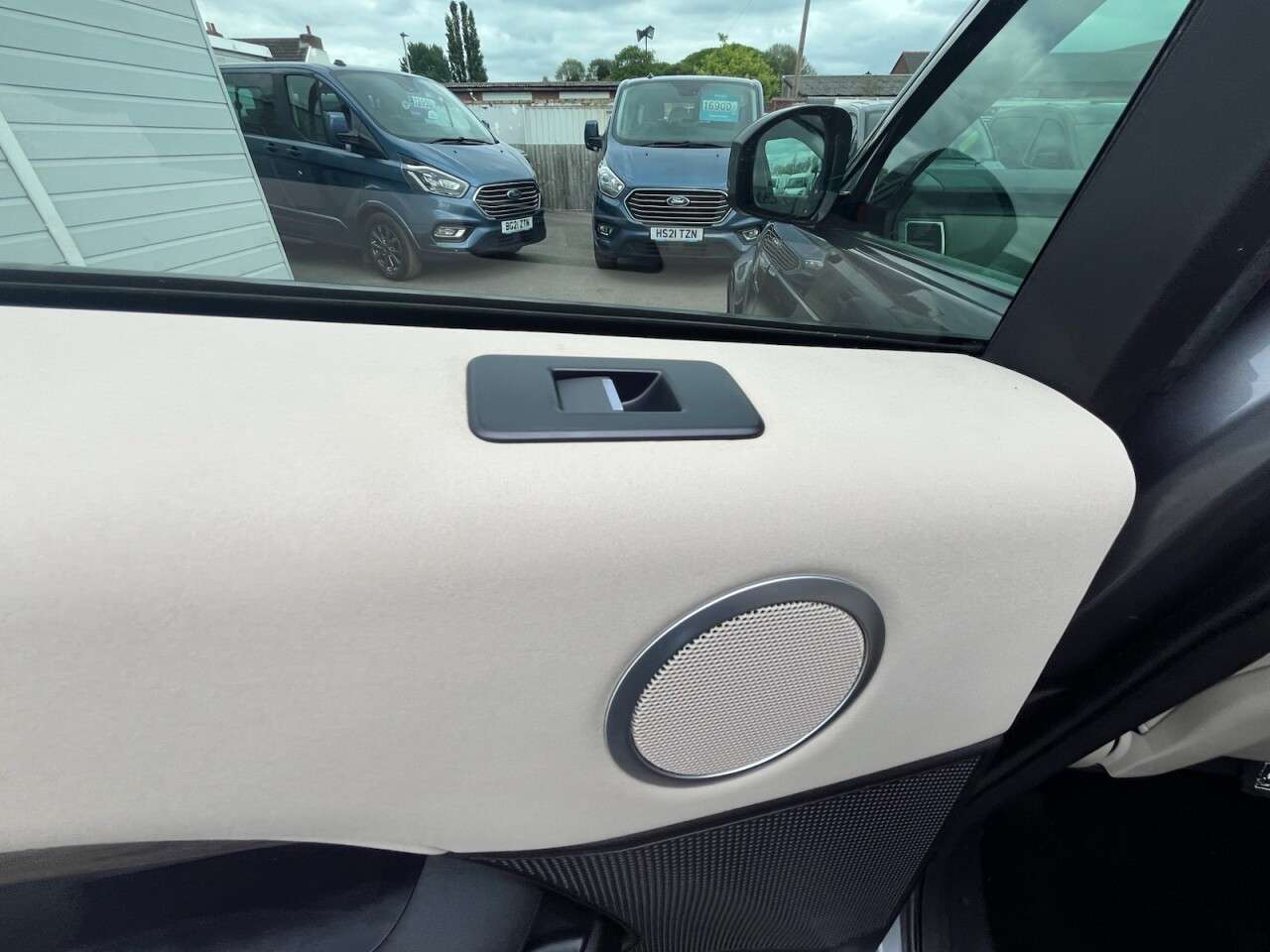 2017 LAND ROVER DISCOVERY 2017 LAND ROVER DISCOVERY