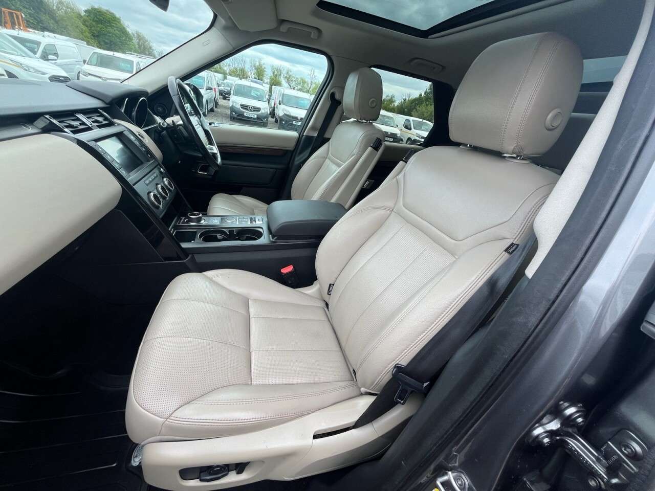 2017 LAND ROVER DISCOVERY 2017 LAND ROVER DISCOVERY