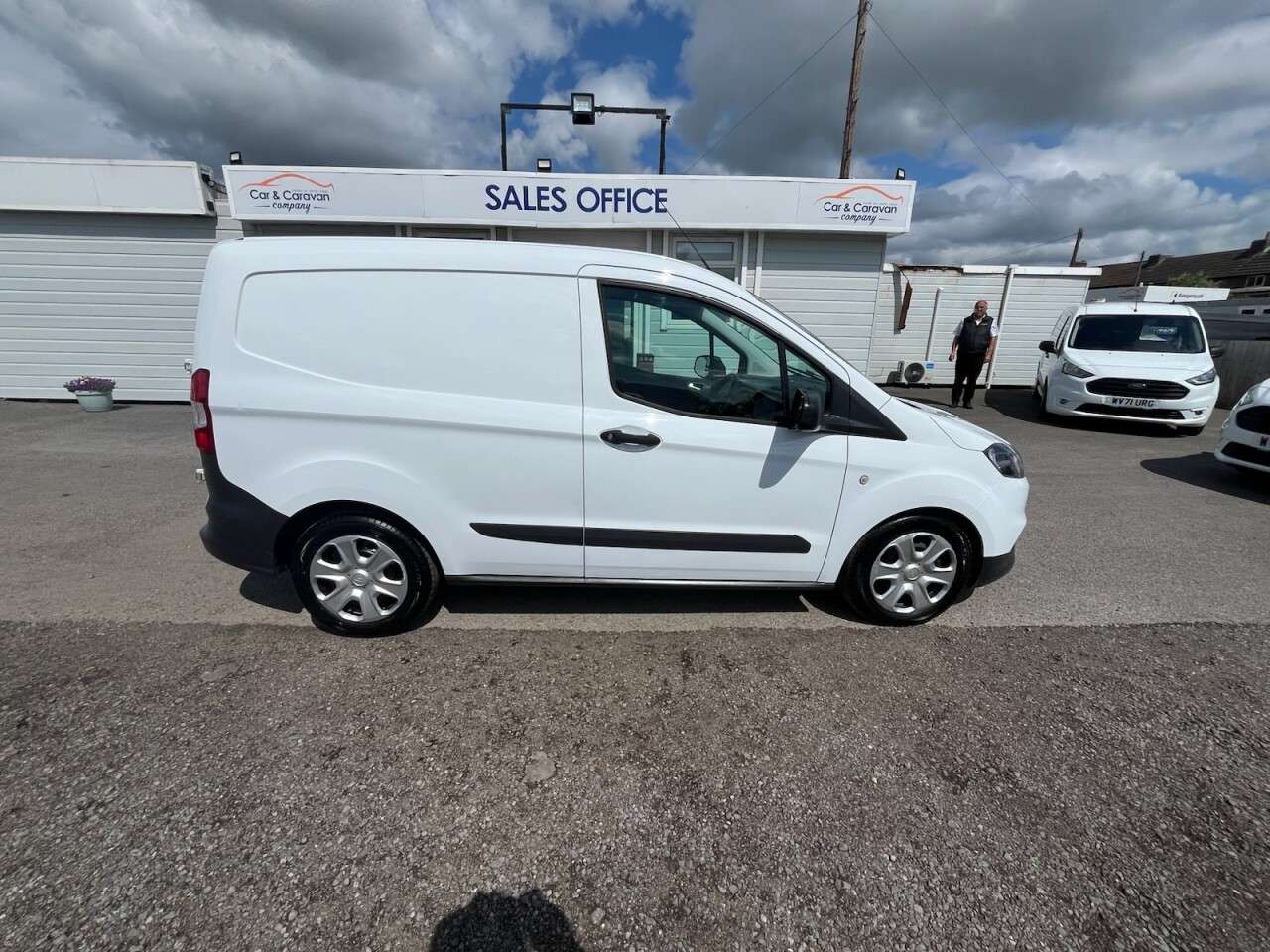 2018 FORD TRANSIT COURIER 2018 FORD TRANSIT COURIER
