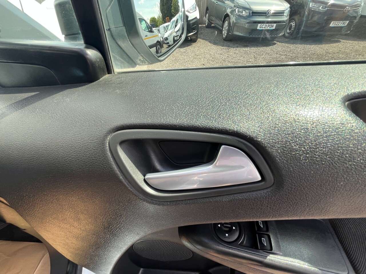 2018 FORD TRANSIT COURIER 2018 FORD TRANSIT COURIER