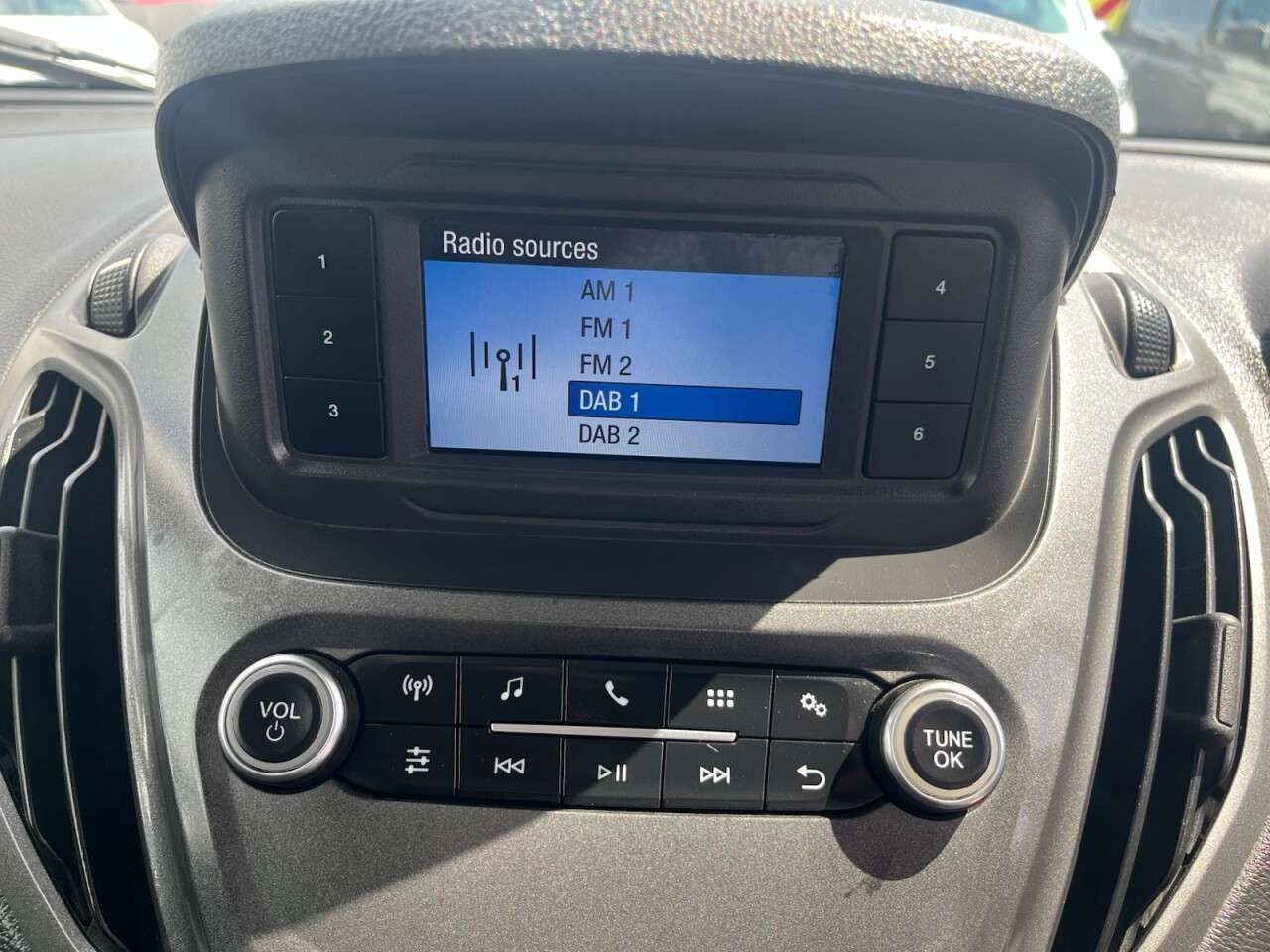 2018 FORD TRANSIT COURIER 2018 FORD TRANSIT COURIER