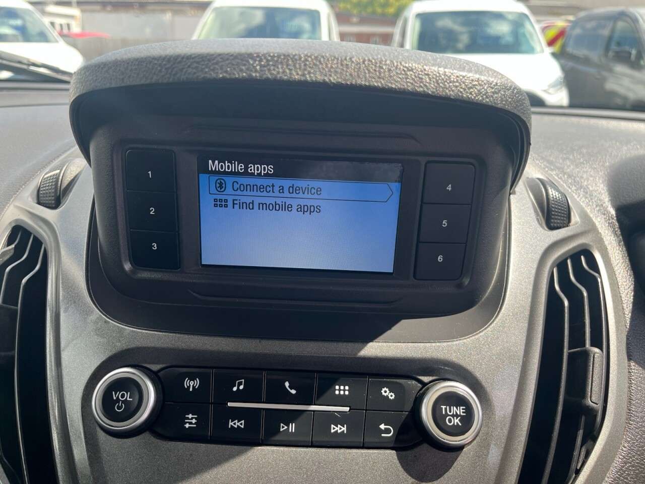 2018 FORD TRANSIT COURIER 2018 FORD TRANSIT COURIER