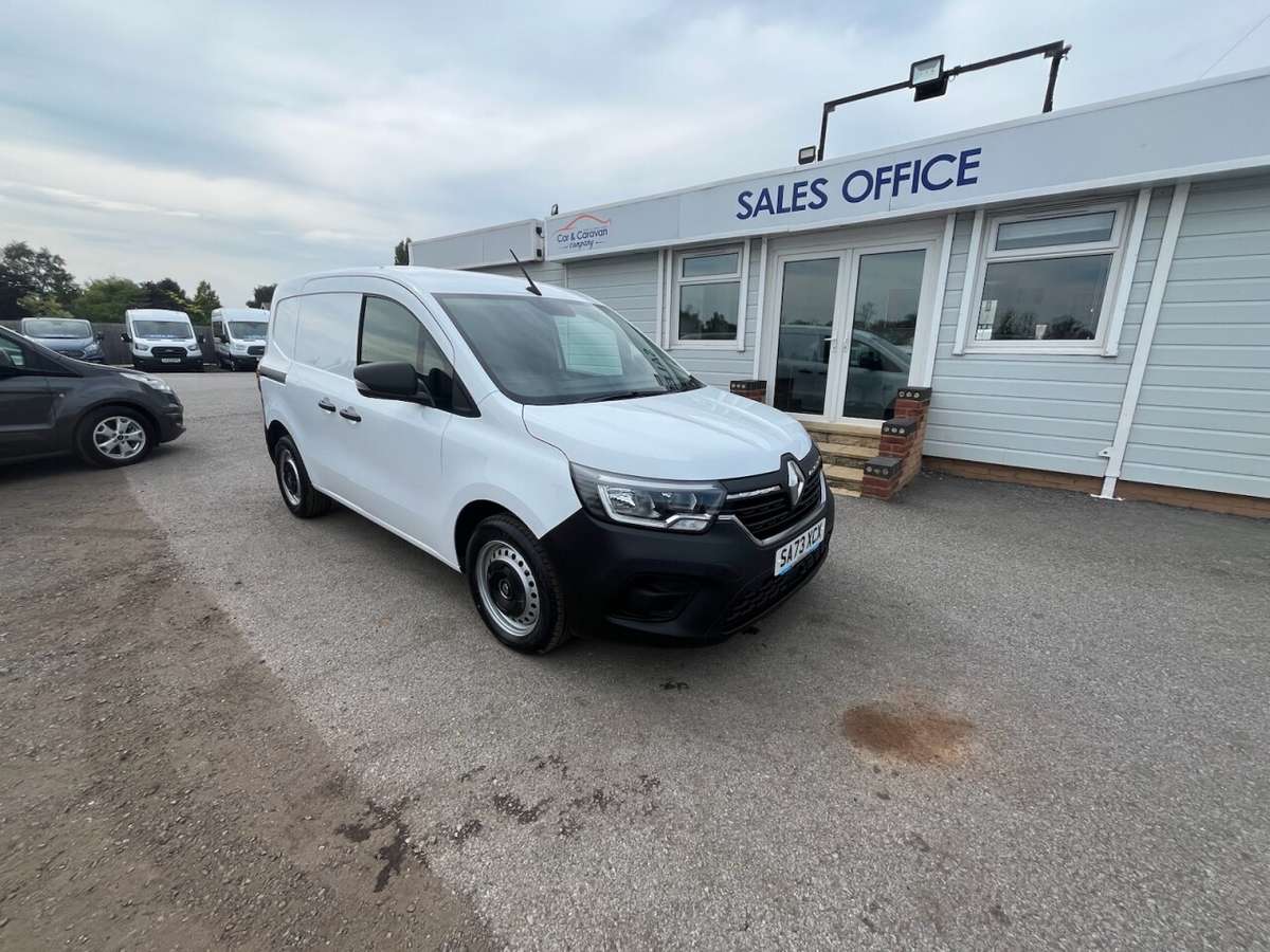 Check out this Renault Kangoo 2023 Diesel Manual