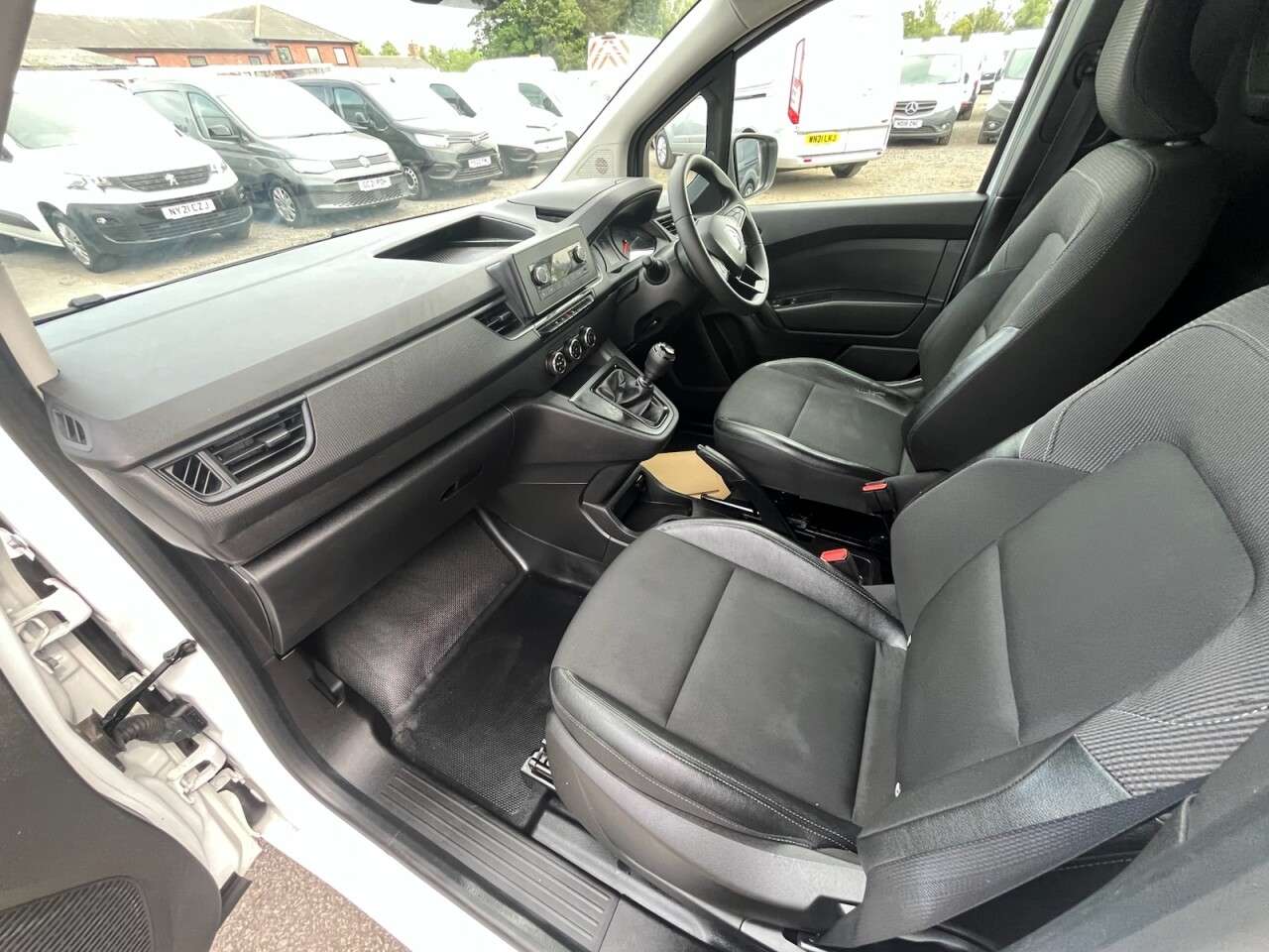 2023 RENAULT KANGOO 2023 RENAULT KANGOO