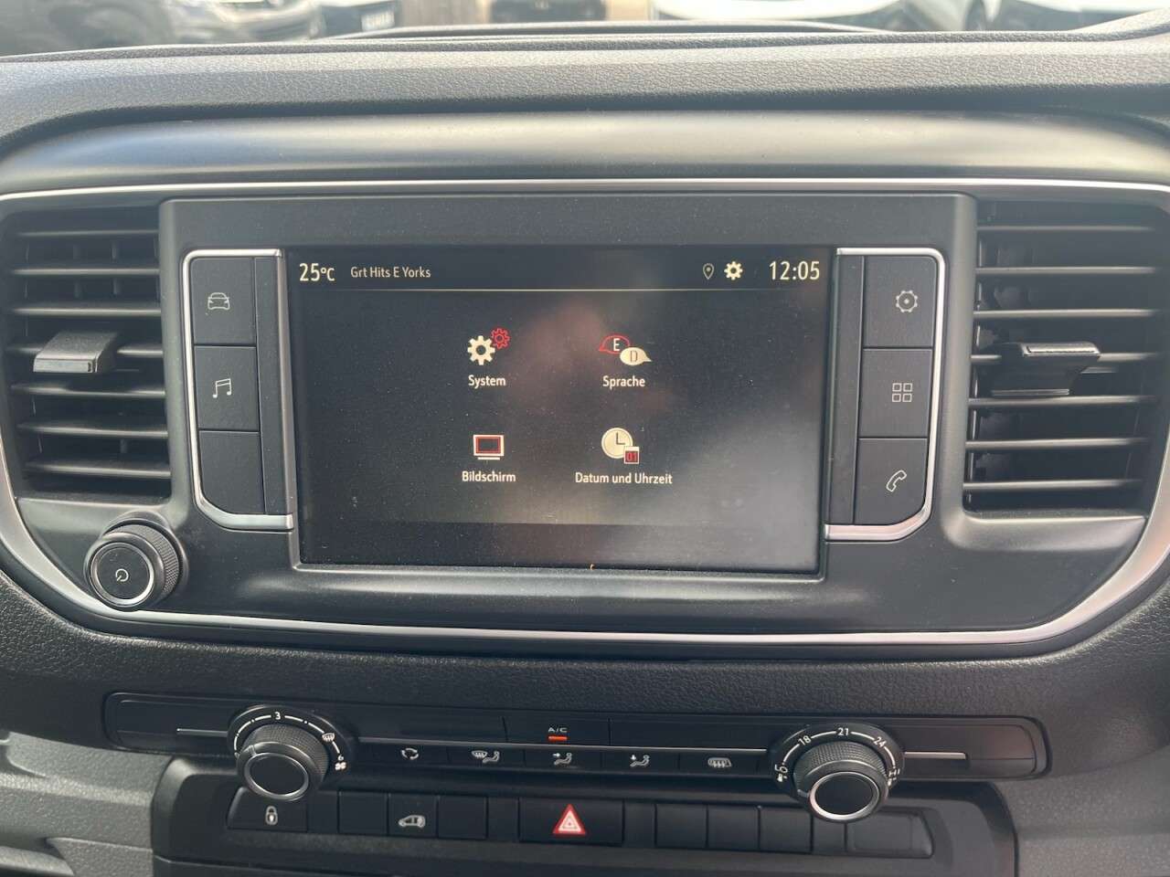 2022 VAUXHALL VIVARO 2022 VAUXHALL VIVARO