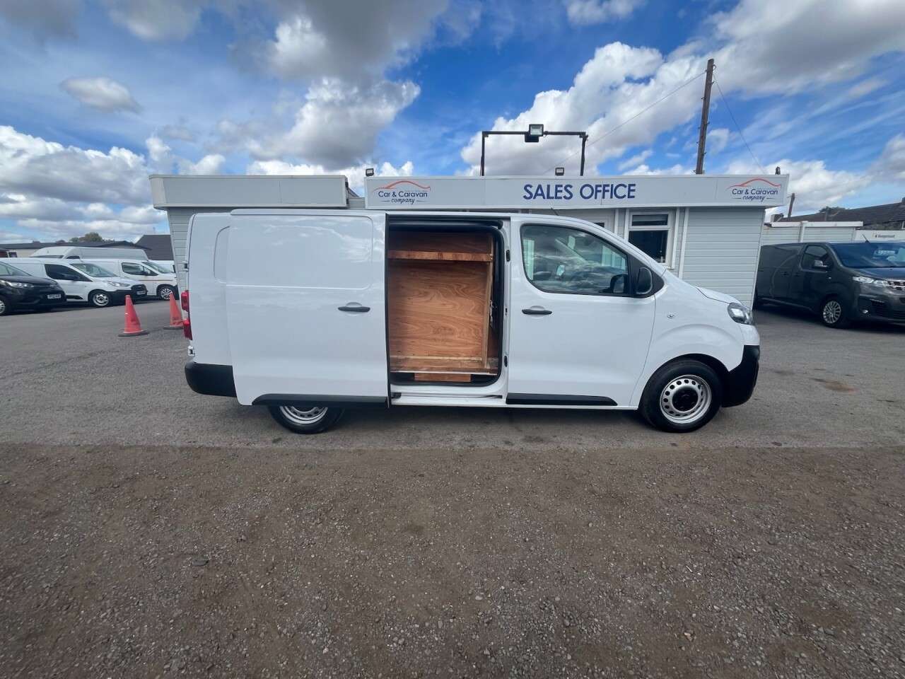 2022 VAUXHALL VIVARO 2022 VAUXHALL VIVARO