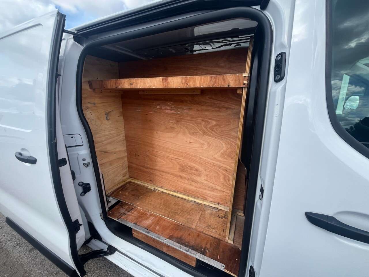 2022 VAUXHALL VIVARO 2022 VAUXHALL VIVARO