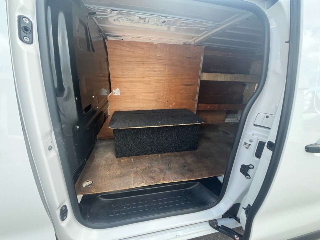 2022 VAUXHALL VIVARO 2022 VAUXHALL VIVARO