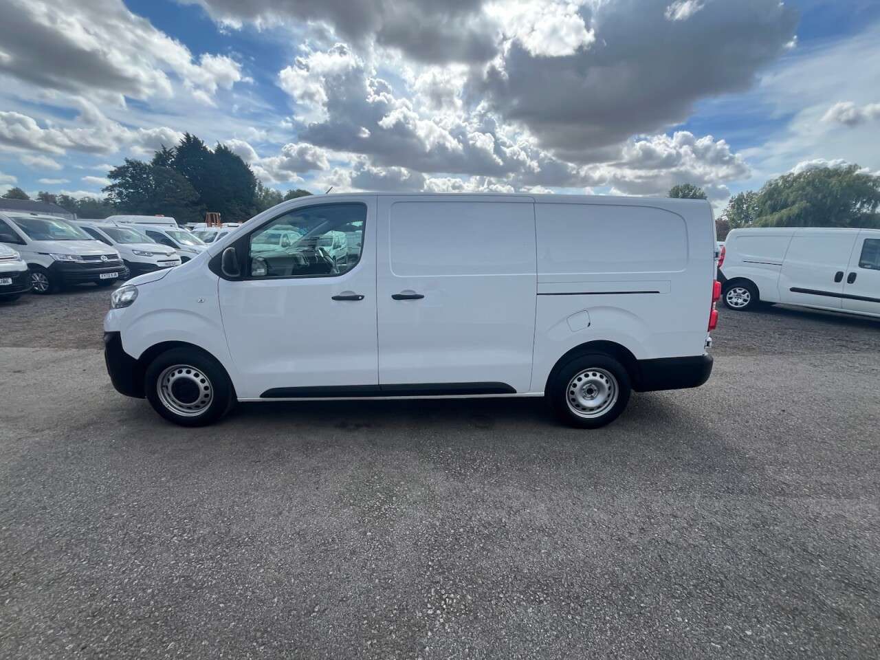 2022 VAUXHALL VIVARO 2022 VAUXHALL VIVARO