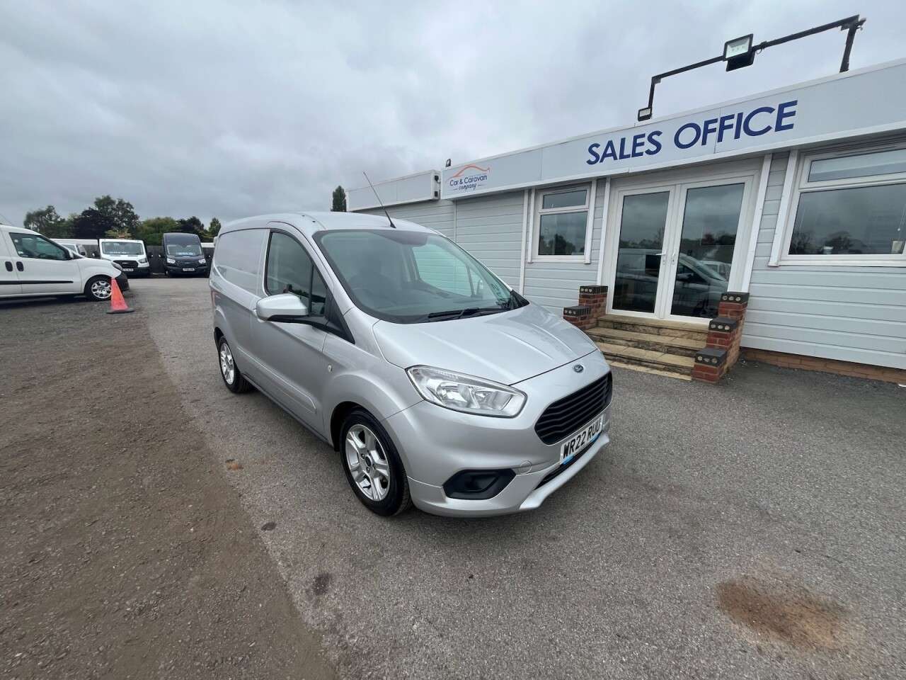 A 2022 FORD TRANSIT COURIER 1.5 TDCi Limited Panel Van 5dr Diesel Manual L1 Euro 6 (100 ps) * FINANCE I A 2022 FORD TRANSIT COURIER 1.5 TDCi Limited Panel Van 5dr Diesel Manual L1 Euro 6 (100 ps) * FINANCE I