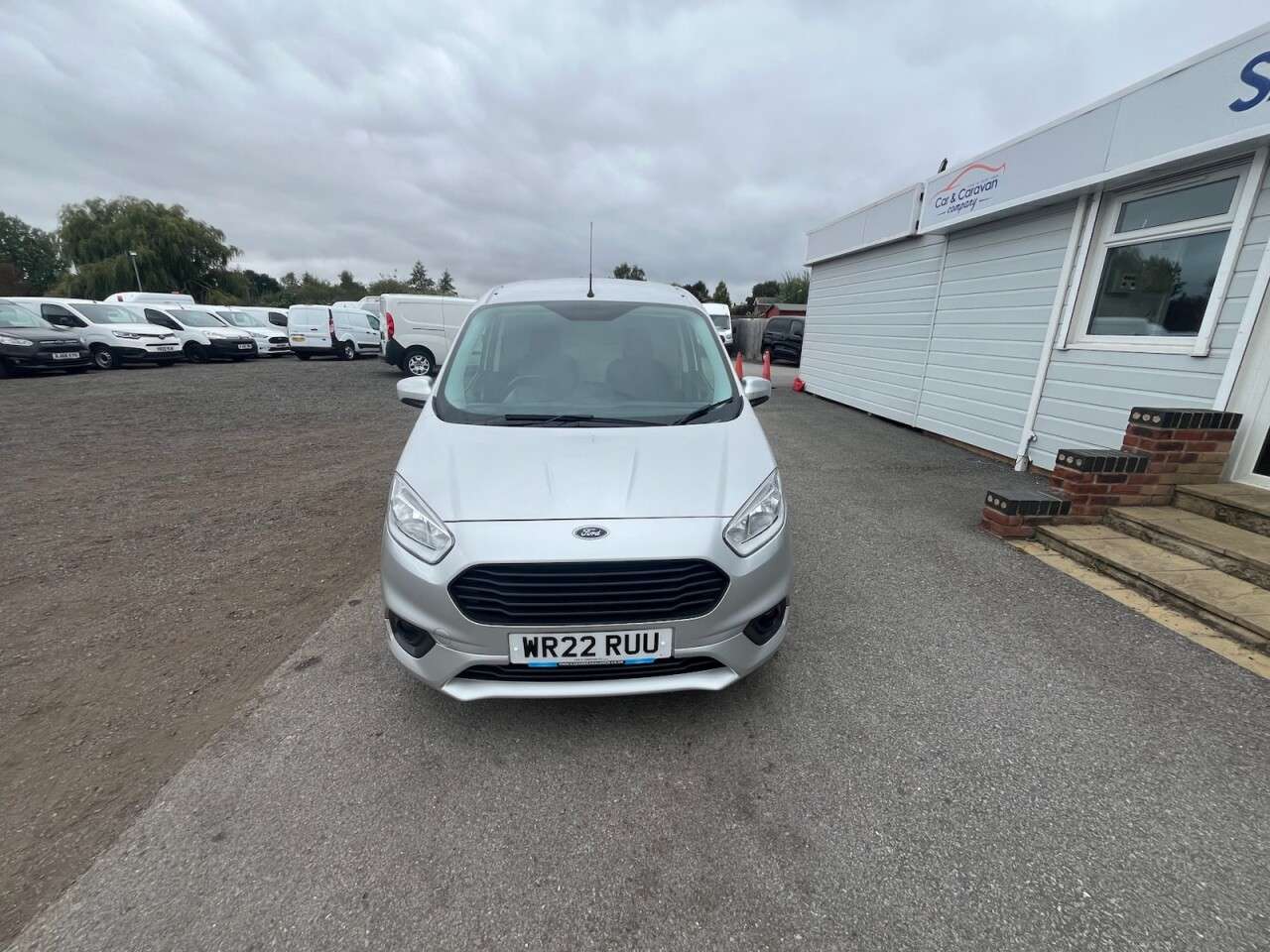 A 2022 FORD TRANSIT COURIER 1.5 TDCi Limited Panel Van 5dr Diesel Manual L1 Euro 6 (100 ps) * FINANCE I A 2022 FORD TRANSIT COURIER 1.5 TDCi Limited Panel Van 5dr Diesel Manual L1 Euro 6 (100 ps) * FINANCE I