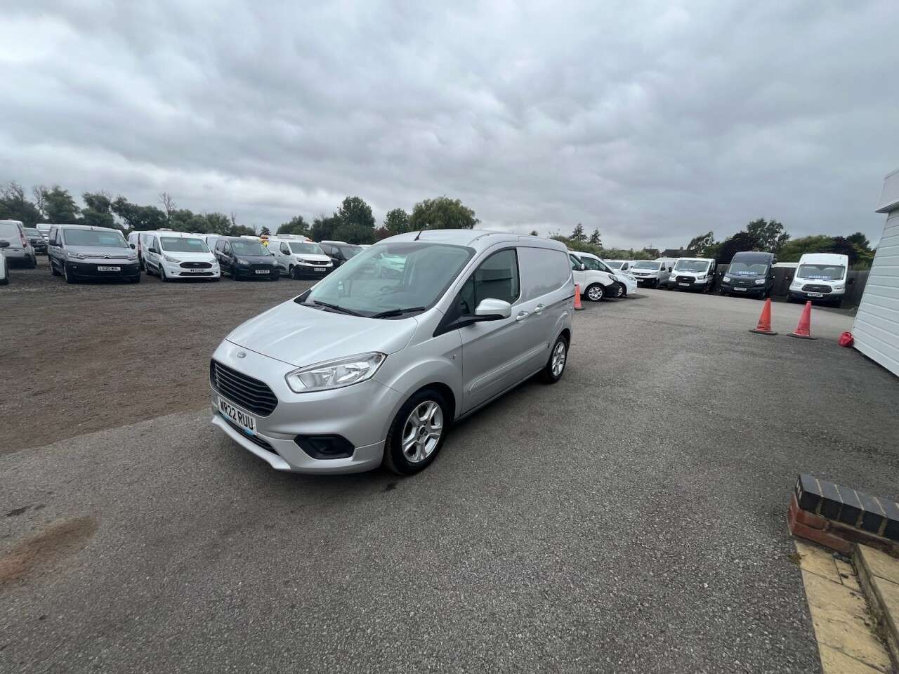 A 2022 FORD TRANSIT COURIER 1.5 TDCi Limited Panel Van 5dr Diesel Manual L1 Euro 6 (100 ps) * FINANCE I A 2022 FORD TRANSIT COURIER 1.5 TDCi Limited Panel Van 5dr Diesel Manual L1 Euro 6 (100 ps) * FINANCE I