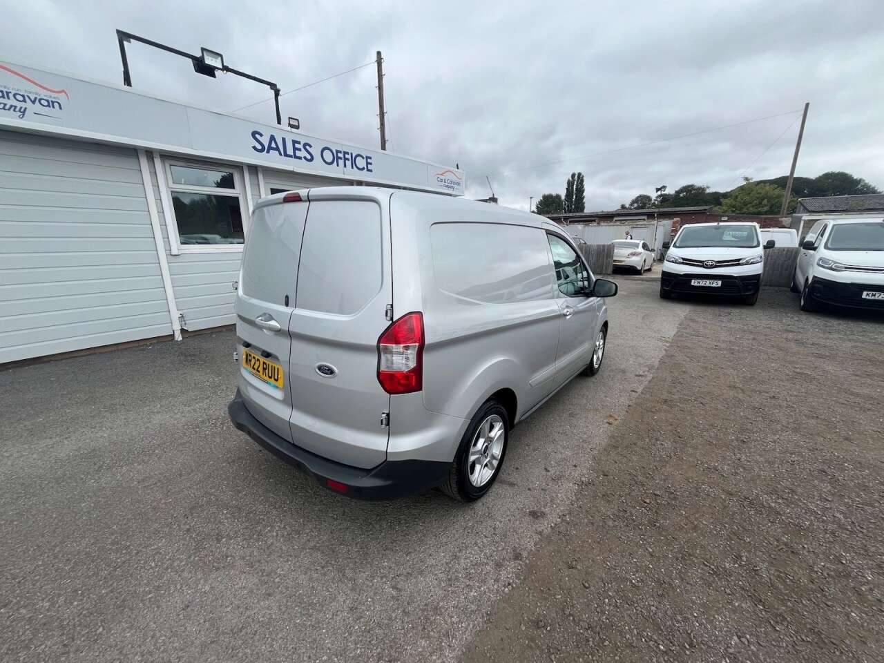 2022 FORD TRANSIT COURIER 2022 FORD TRANSIT COURIER