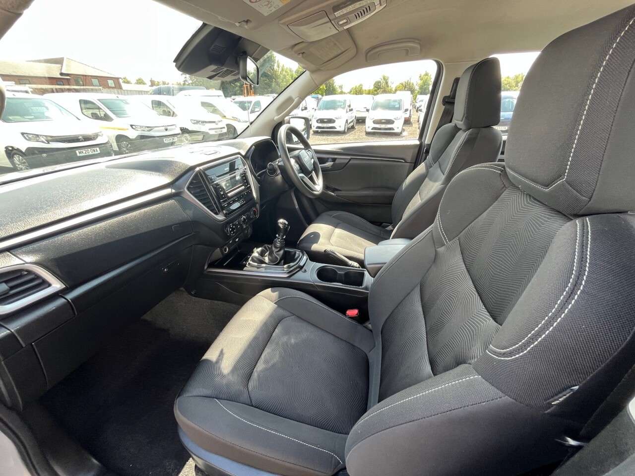 2021 ISUZU D-MAX 2021 ISUZU D-MAX