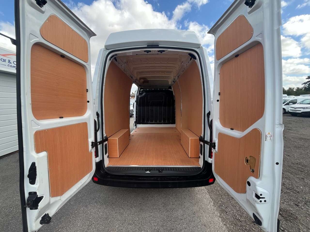 2022 RENAULT MASTER 2022 RENAULT MASTER