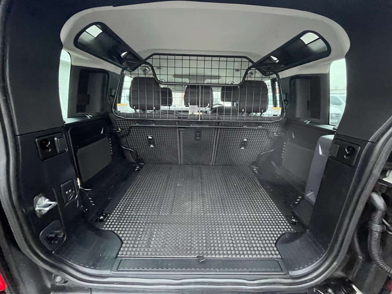 2020 LAND ROVER DEFENDER 110 2020 LAND ROVER DEFENDER 110