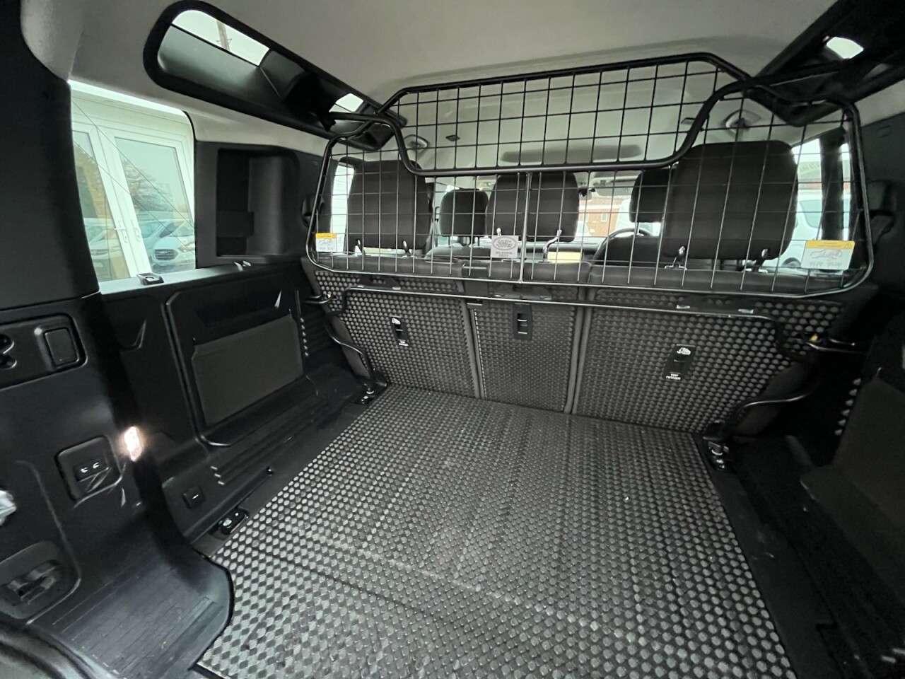 2020 LAND ROVER DEFENDER 110 2020 LAND ROVER DEFENDER 110