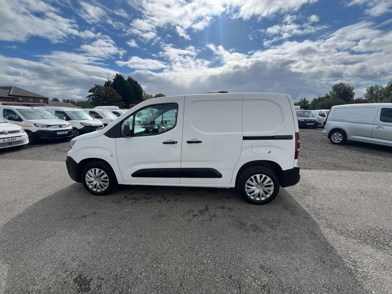 2021 PEUGEOT PARTNER 2021 PEUGEOT PARTNER