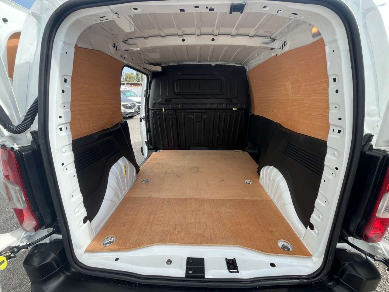 2021 PEUGEOT PARTNER 2021 PEUGEOT PARTNER