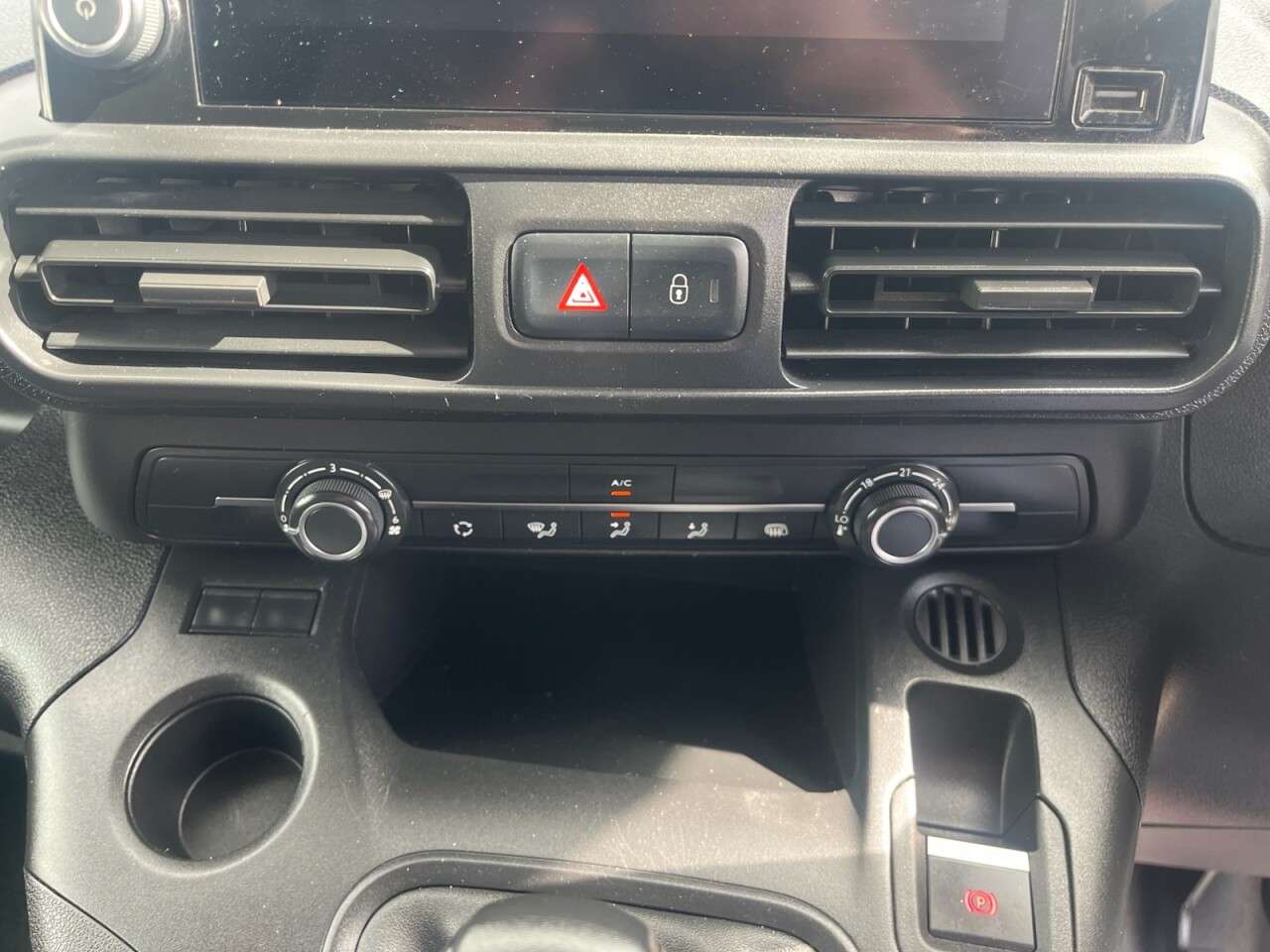 2021 PEUGEOT PARTNER 2021 PEUGEOT PARTNER