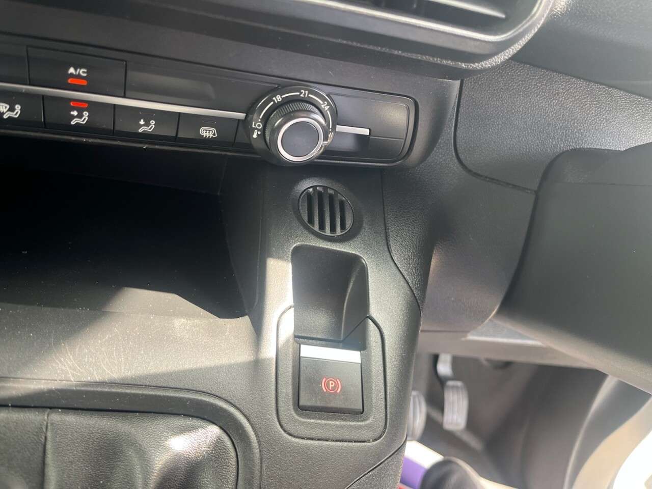 2021 PEUGEOT PARTNER 2021 PEUGEOT PARTNER