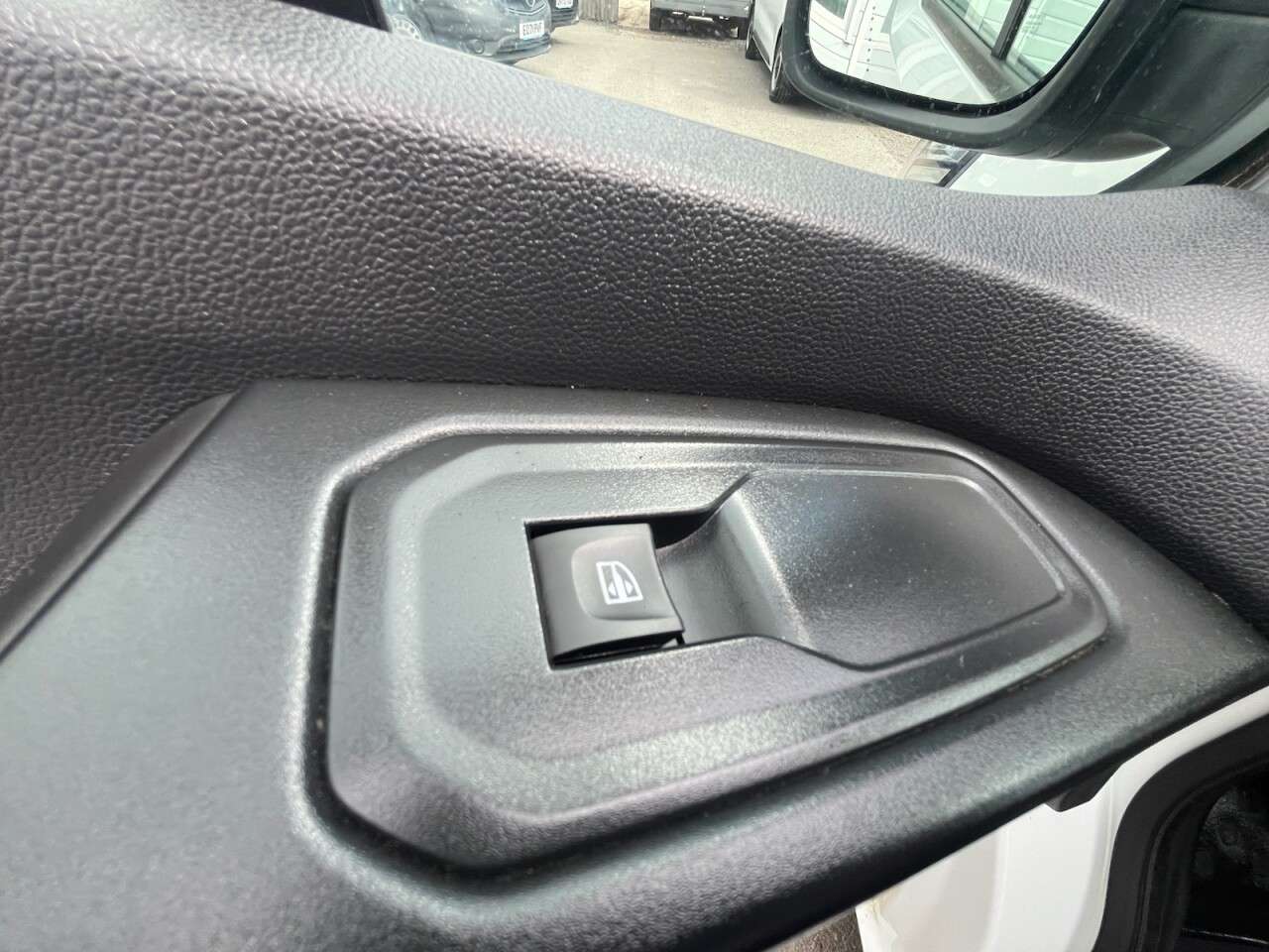 2022 RENAULT TRAFIC 2022 RENAULT TRAFIC