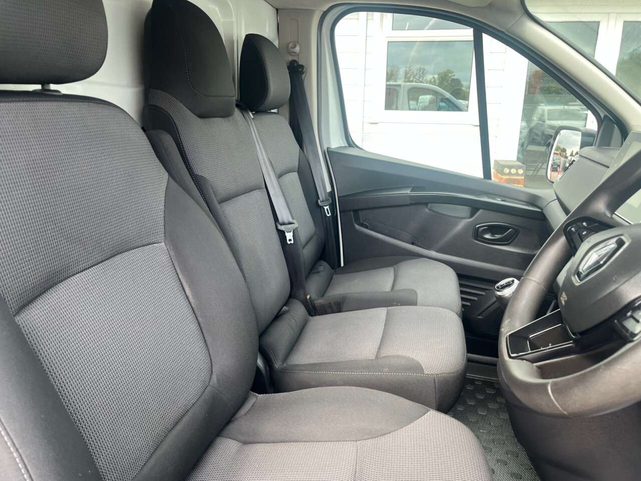 2022 RENAULT TRAFIC 2022 RENAULT TRAFIC