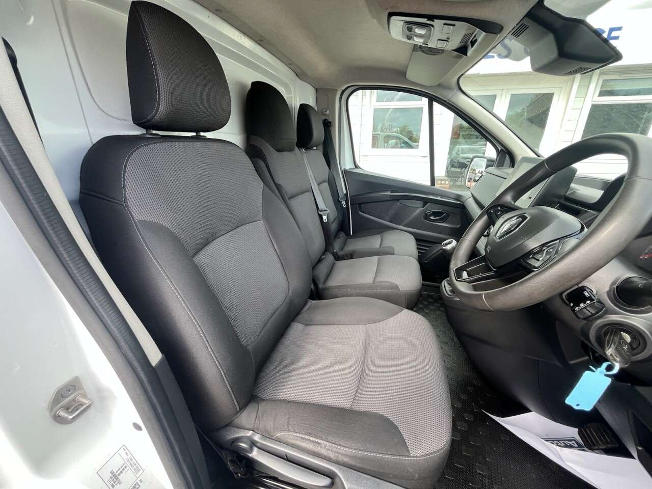 2022 RENAULT TRAFIC 2022 RENAULT TRAFIC