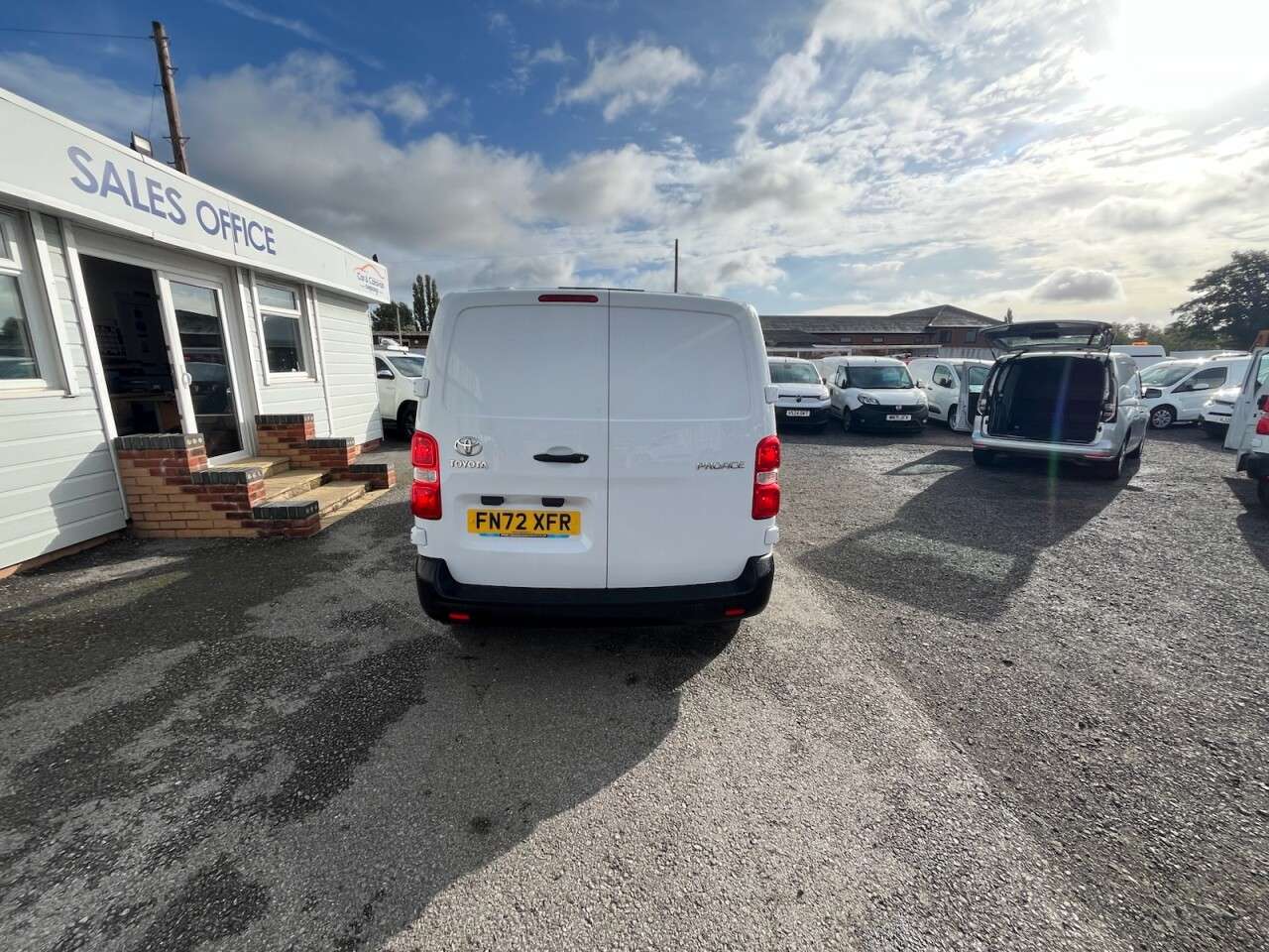 2022 TOYOTA PROACE 2022 TOYOTA PROACE