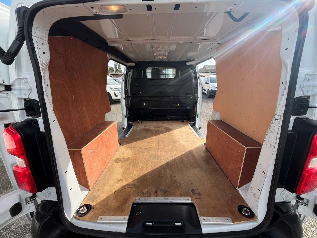 2022 TOYOTA PROACE 2022 TOYOTA PROACE