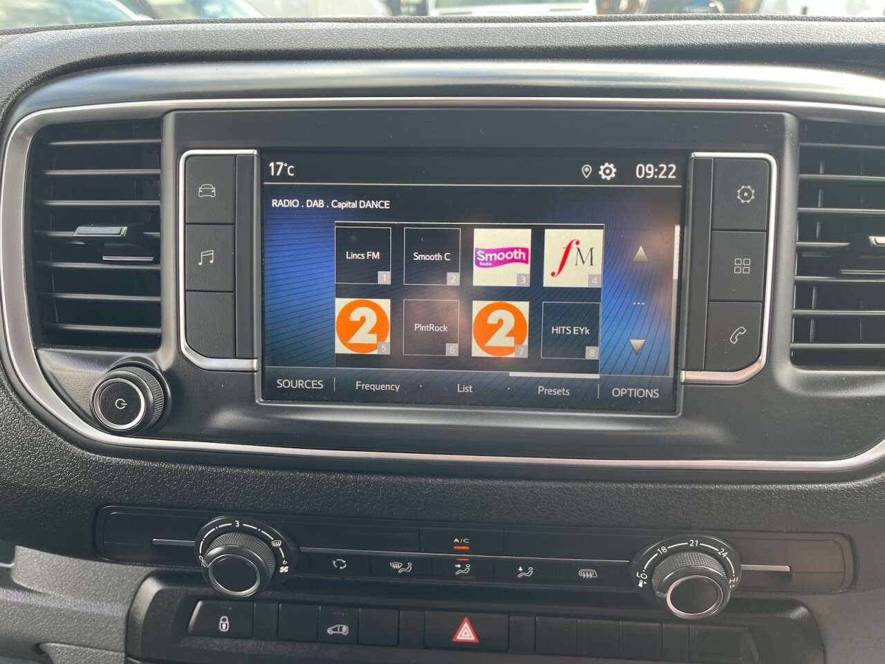 2022 TOYOTA PROACE 2022 TOYOTA PROACE