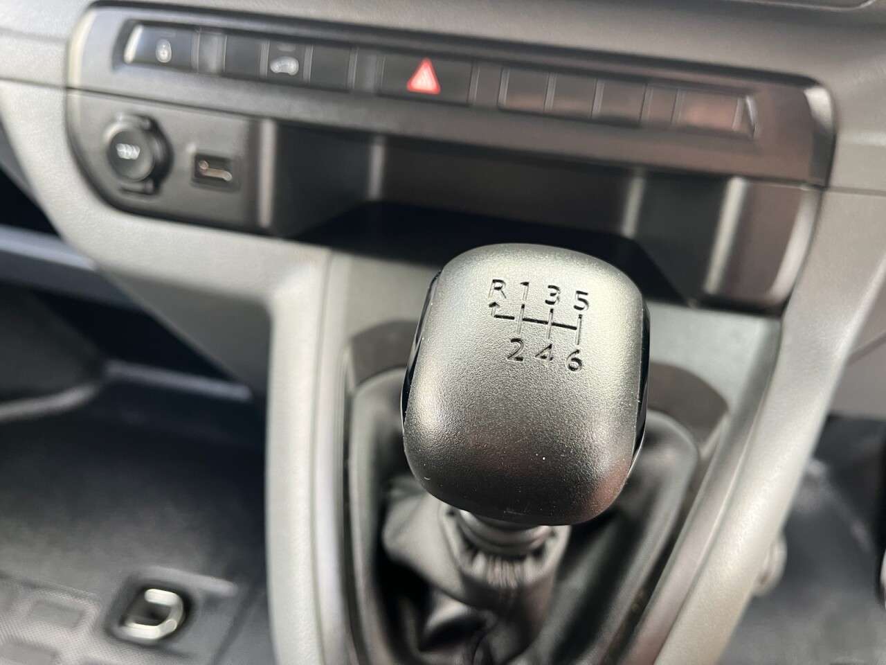 2022 TOYOTA PROACE 2022 TOYOTA PROACE