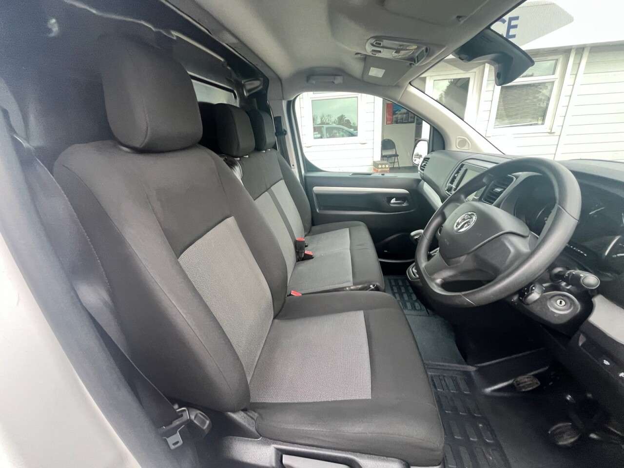 2022 VAUXHALL VIVARO 2022 VAUXHALL VIVARO