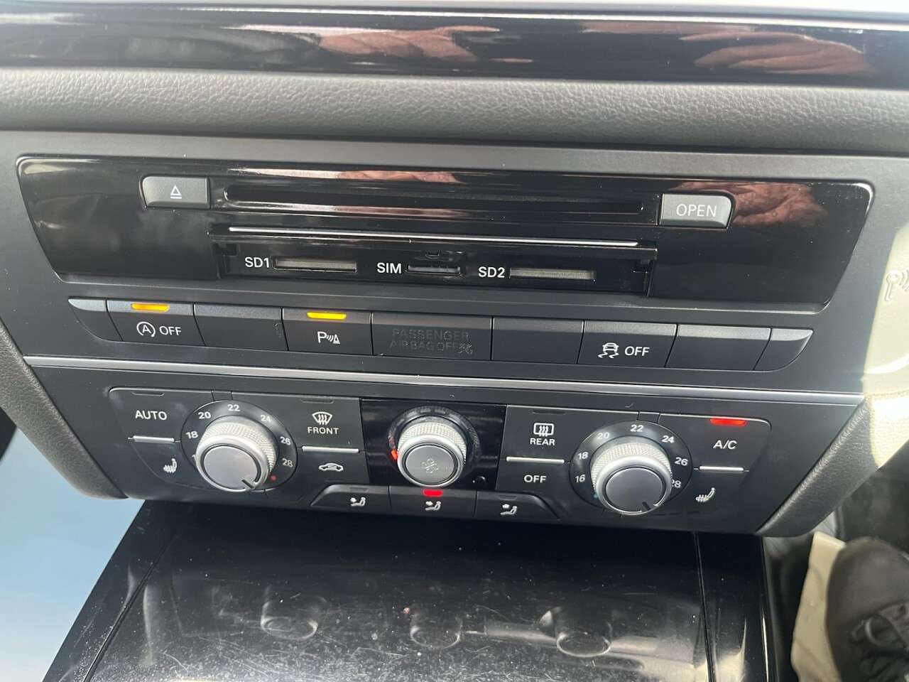 2014 AUDI A6 SALOON 2014 AUDI A6 SALOON