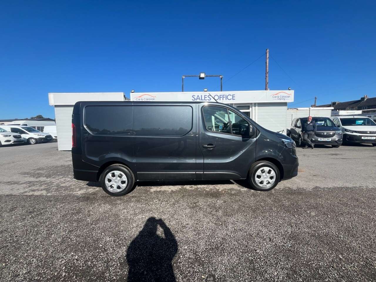 2022 RENAULT TRAFIC 2022 RENAULT TRAFIC