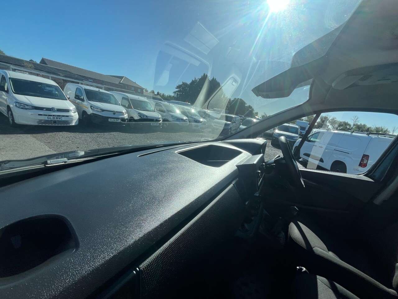 2022 RENAULT TRAFIC 2022 RENAULT TRAFIC