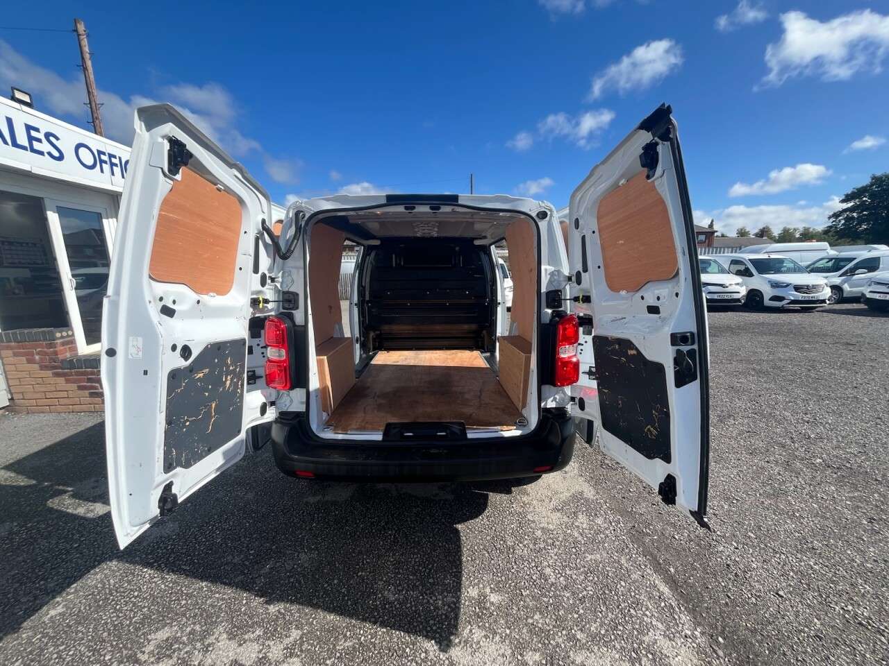 2023 VAUXHALL VIVARO 2023 VAUXHALL VIVARO