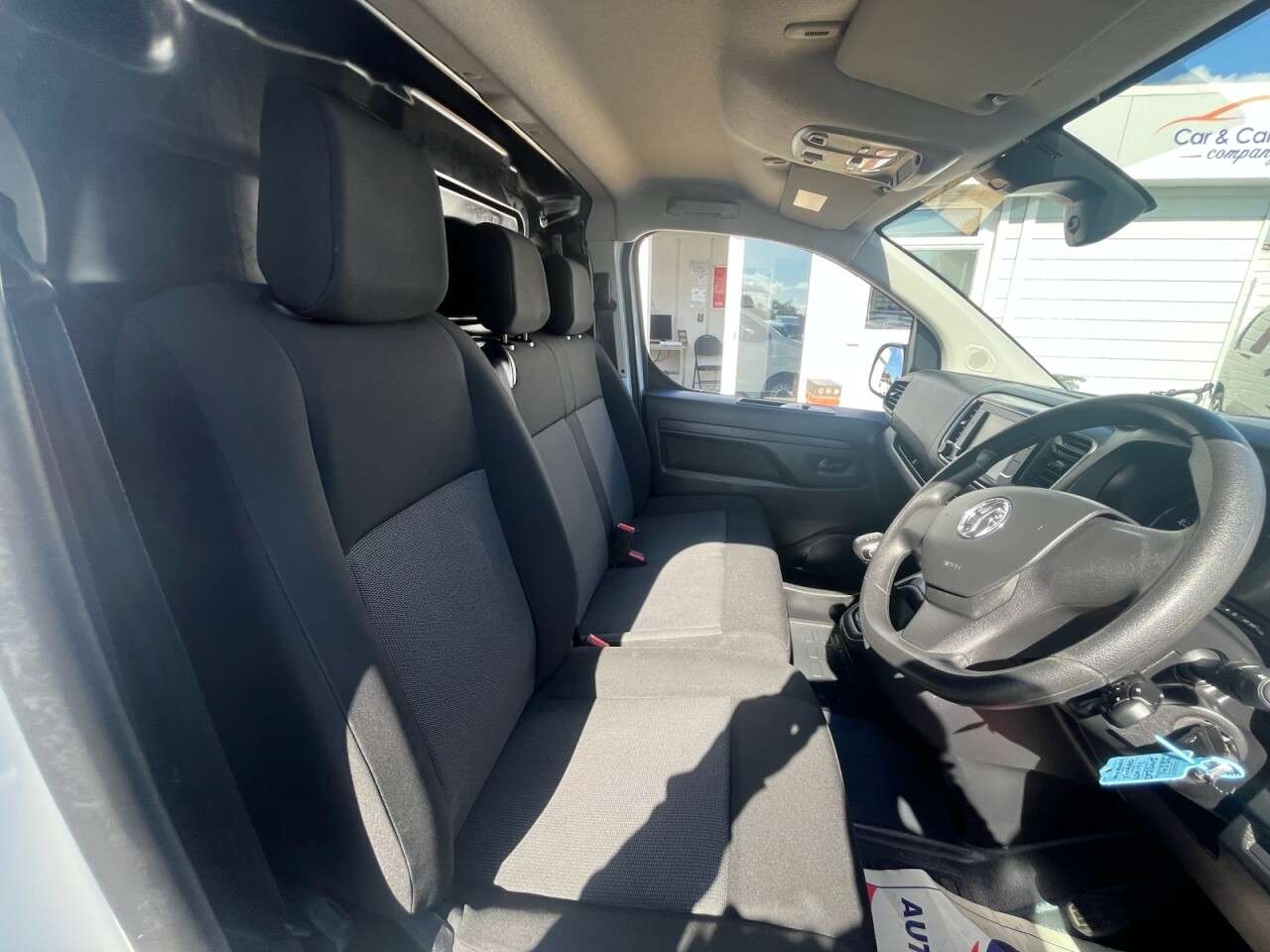 2023 VAUXHALL VIVARO 2023 VAUXHALL VIVARO