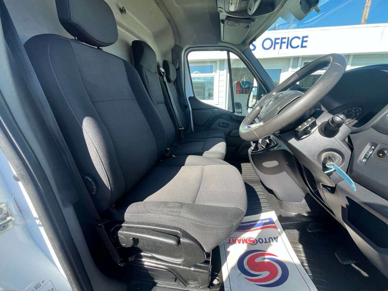 2022 RENAULT MASTER 2022 RENAULT MASTER