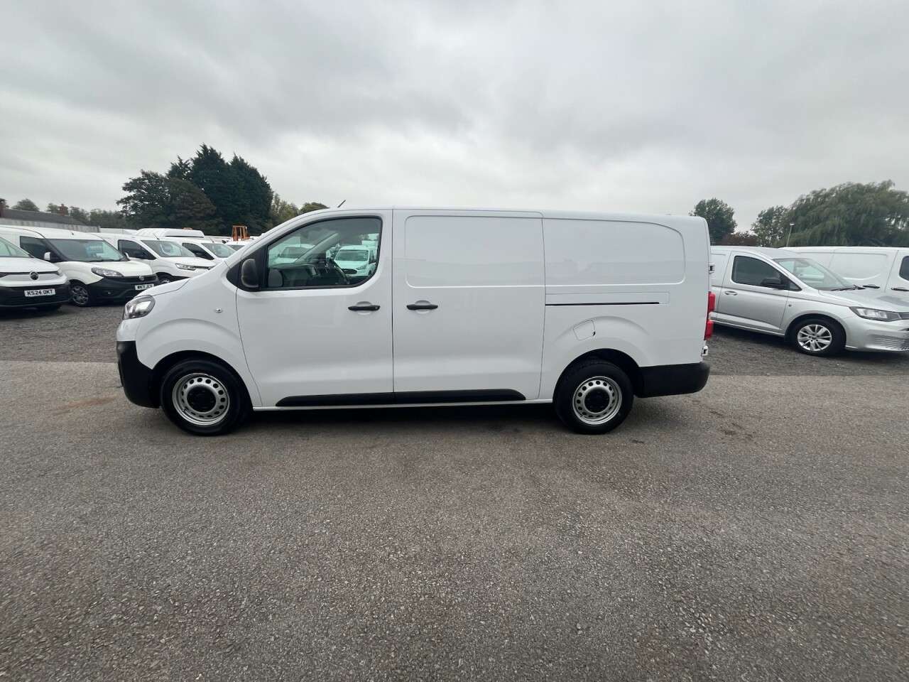 2022 VAUXHALL VIVARO 2022 VAUXHALL VIVARO