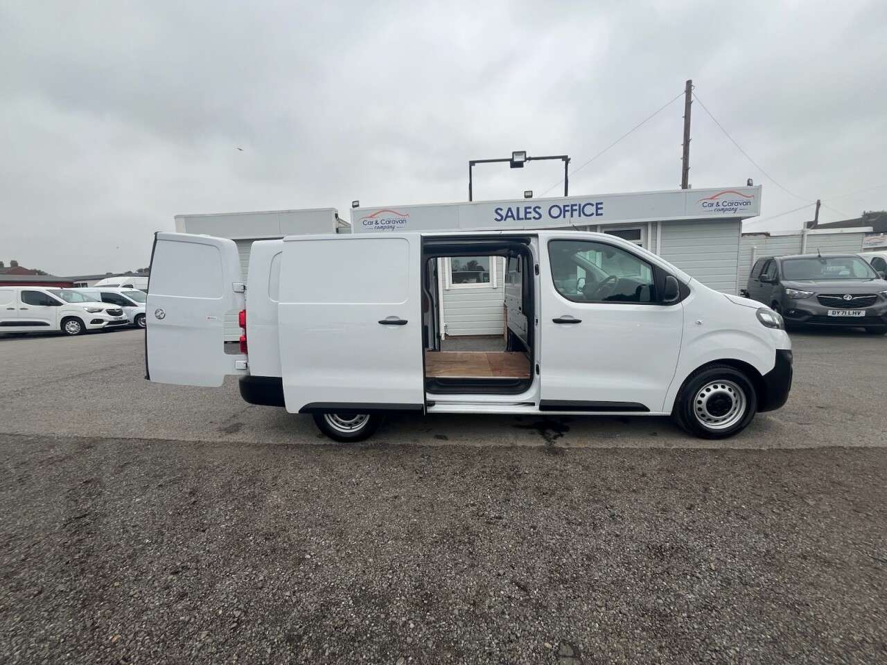 2022 VAUXHALL VIVARO 2022 VAUXHALL VIVARO