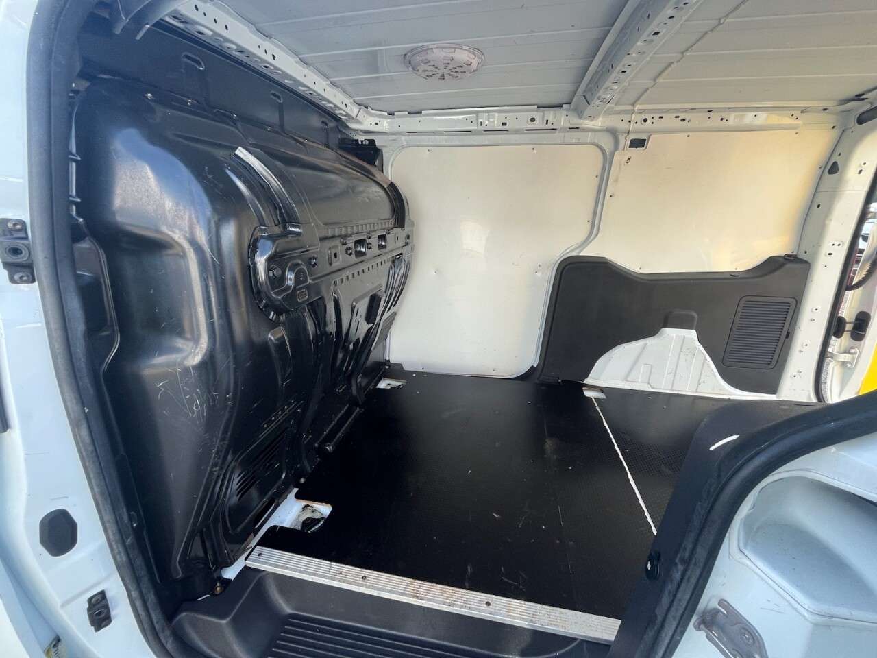 2017 FORD TRANSIT CONNECT 2017 FORD TRANSIT CONNECT