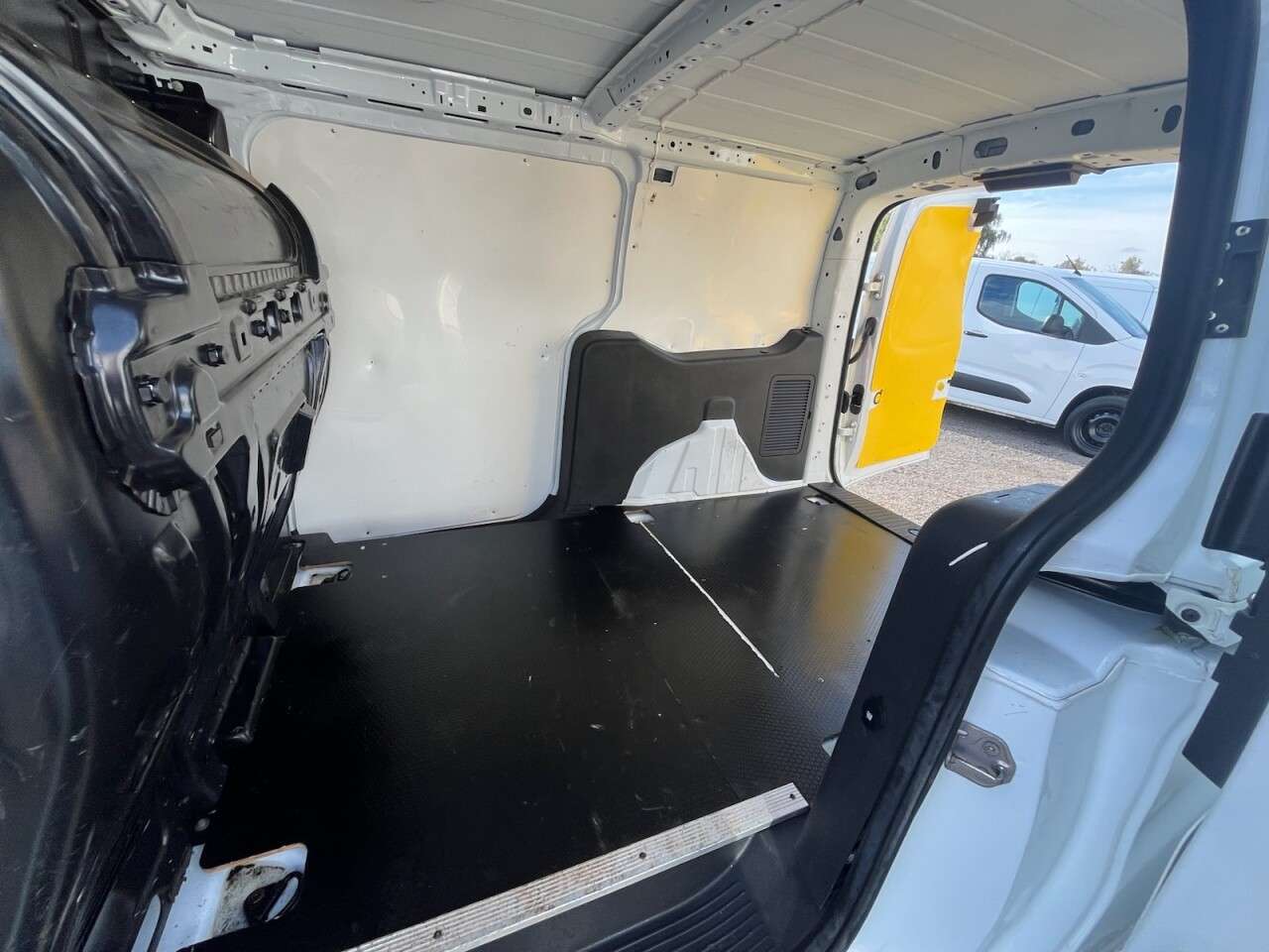 2017 FORD TRANSIT CONNECT 2017 FORD TRANSIT CONNECT