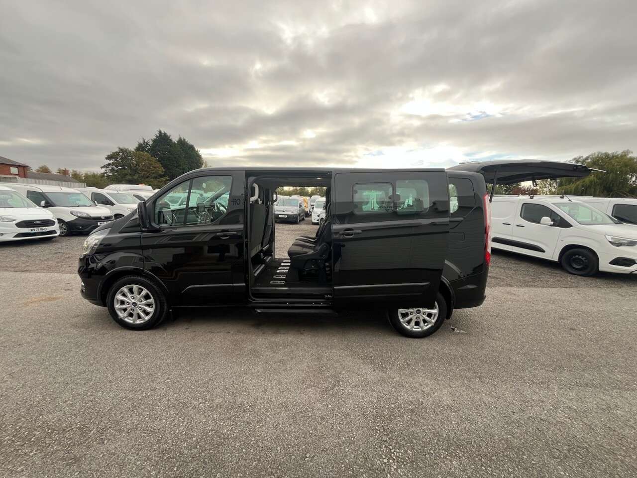 2022 FORD TOURNEO CUSTOM 2022 FORD TOURNEO CUSTOM