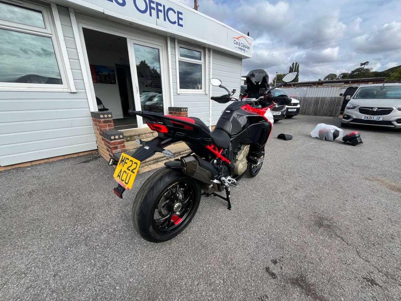 2022 DUCATI MULTISTRADA V4 2022 DUCATI MULTISTRADA V4