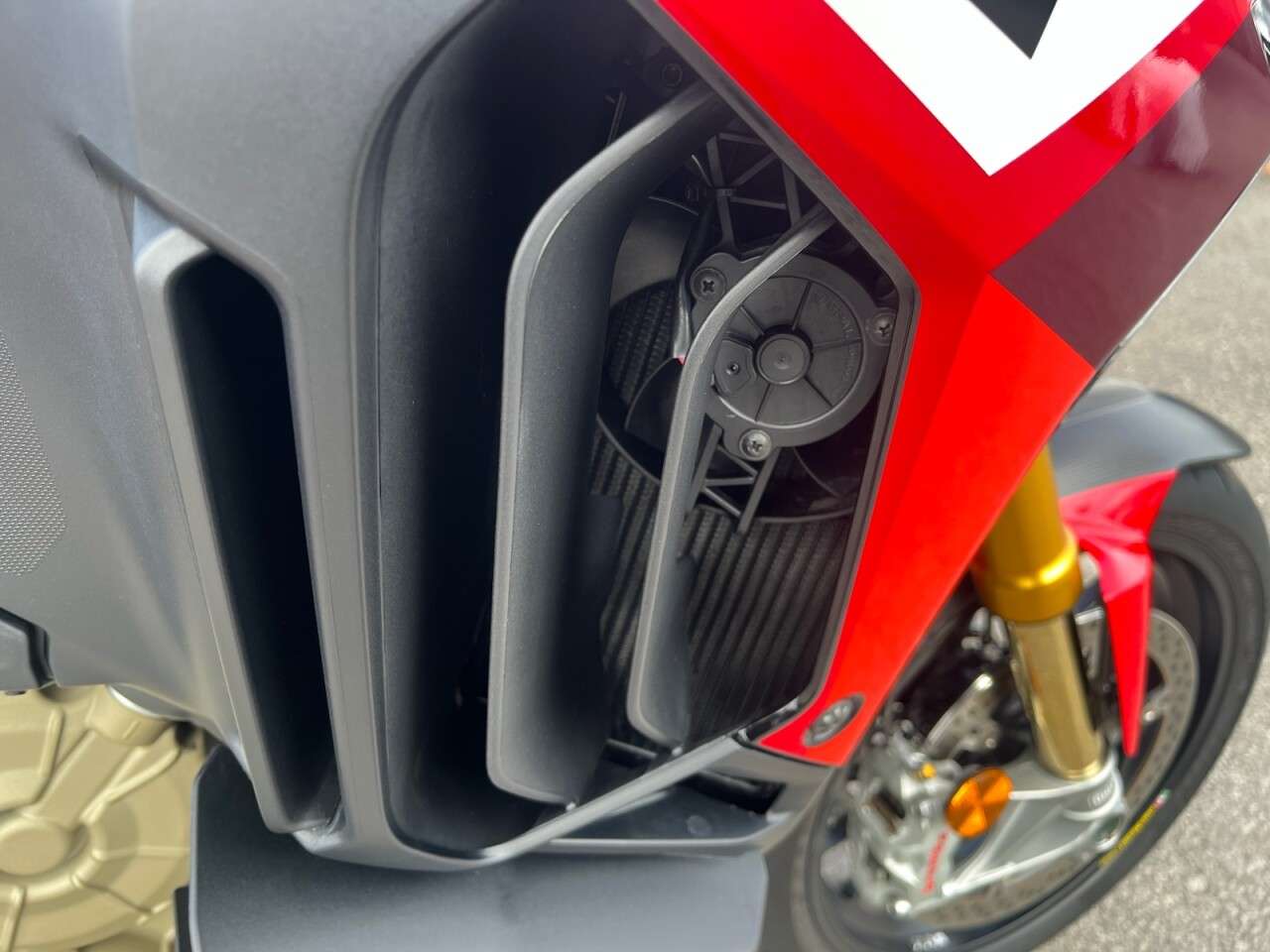 2022 DUCATI MULTISTRADA V4 2022 DUCATI MULTISTRADA V4